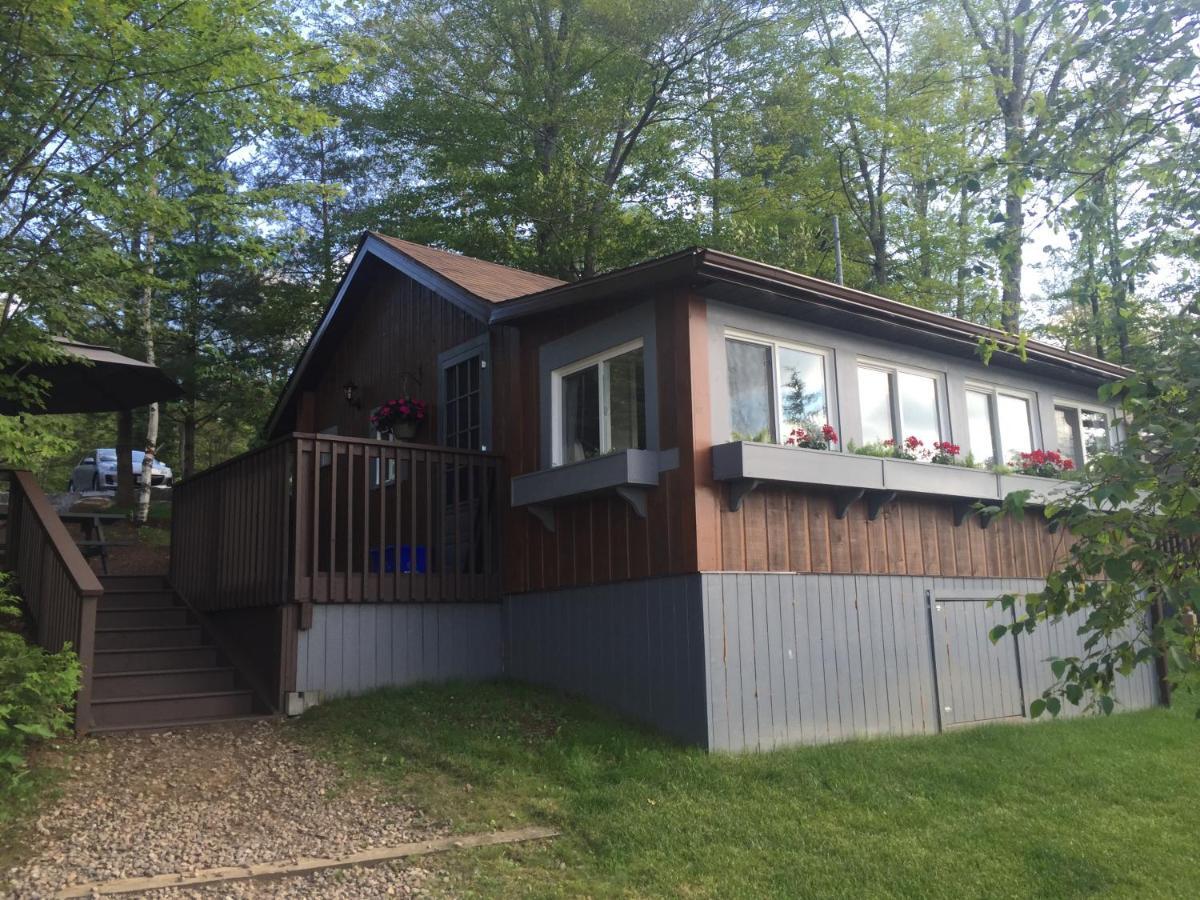 Somerset Lakeside Resort Bancroft Zewnętrze zdjęcie